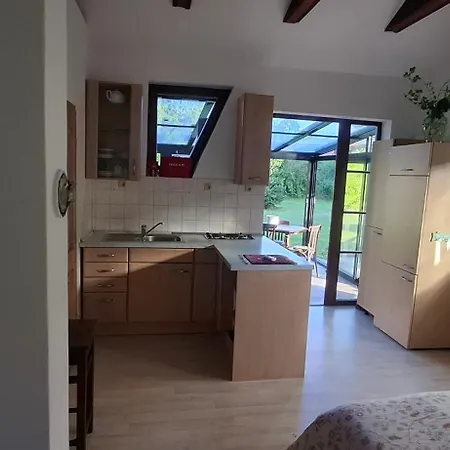 Apartment Gartenbungalow In Der *